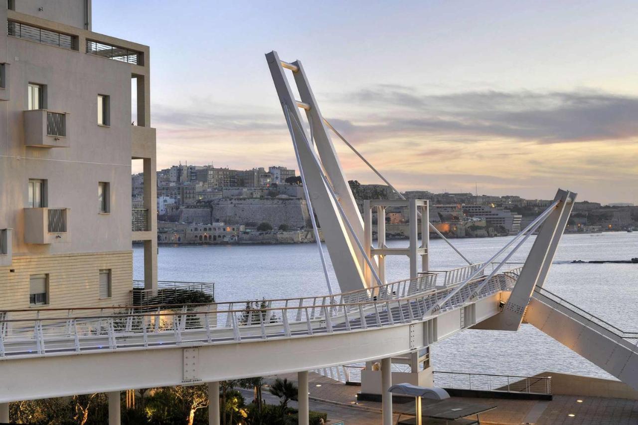 Modern Apartment In The Best Location, Perfect For Families Sliema Extérieur photo