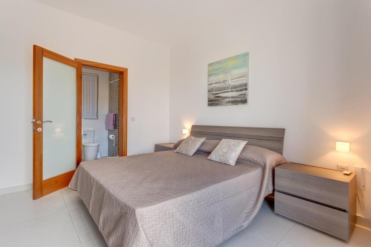 Modern Apartment In The Best Location, Perfect For Families Sliema Extérieur photo